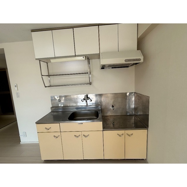 リブレス東浦和　旧東浦和ハイツ507号室 キッチン