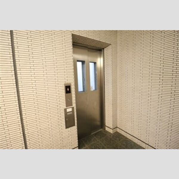 グリーンヒルズ903号室 エレベーター