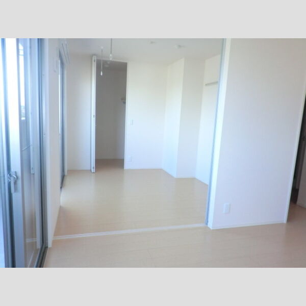 ウェルデンス幕張301号室 洋室