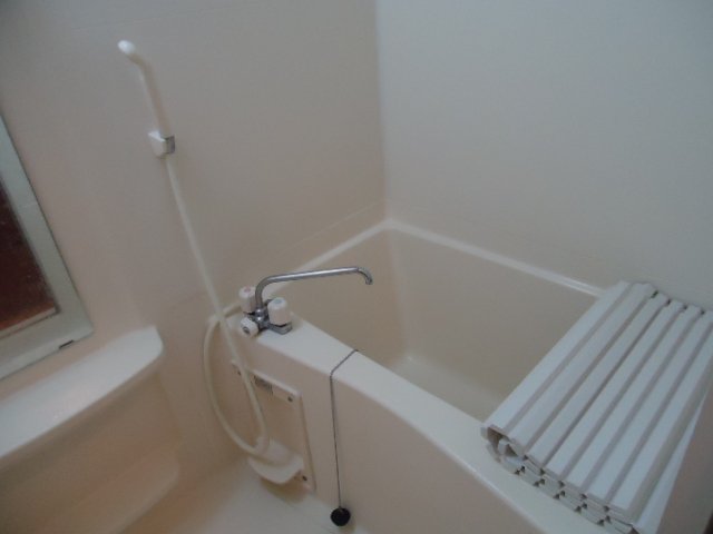 ヤマリハウス　コヤマ102号室 浴室