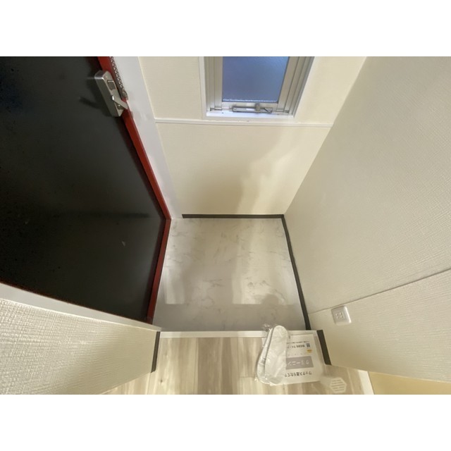 コパーズアプト宮前平103号室 玄関