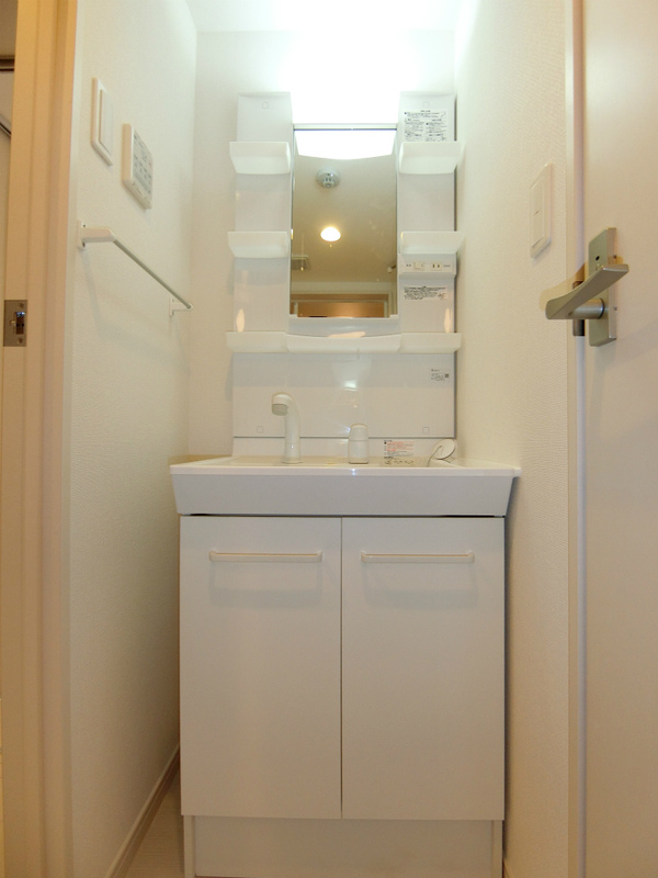 リブリ・渡田向町 洗面