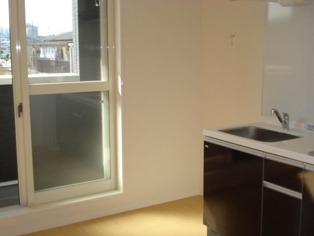 ハッピートモロー203号室 リビング