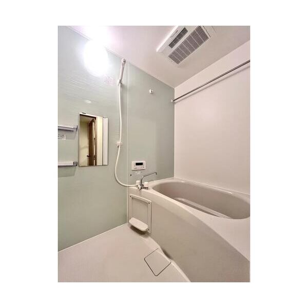 ミリアビタ稲毛102号室 お風呂
