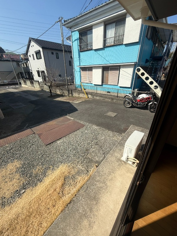 フローラマツノⅡ1階 てらす