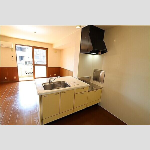 ルヴァン コート　壱番館102号室 キッチン