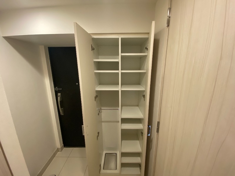 メイクスデザイン横浜蒔田 館銘板