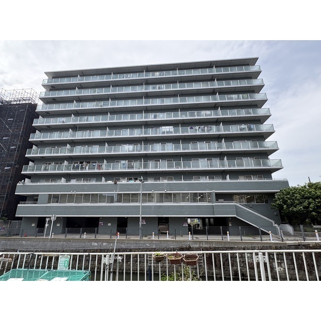 リブステージ横浜 外観