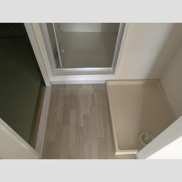 メゾンベルジュール201号室 洗濯機置き場