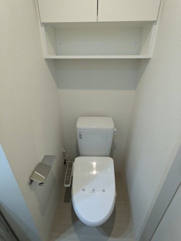 アジールコート東大井408号室 トイレ