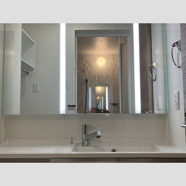 シャルム十間坂102号室 洗面