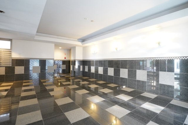 ベルクレール三鷹 エントランス