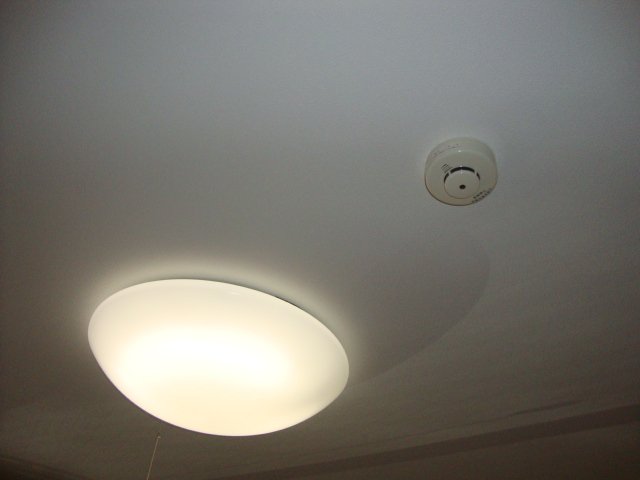 サンパティーク 洋室・照明