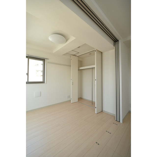 ユニバーサルスクエア新中野0802号室 内観