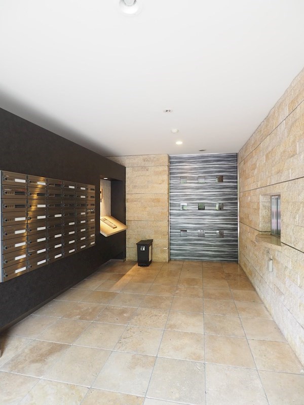 ラクラス木場公園4階 エントランス