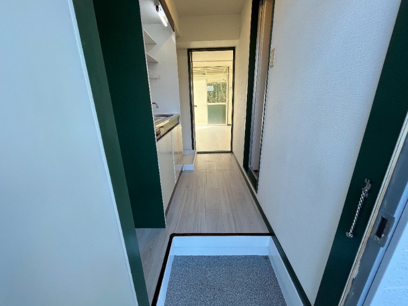 コリーヌ・F1階 ※別号室写真