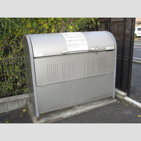 ラルゴ105号室 ゴミ箱