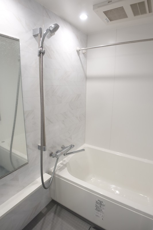 ロイジェント志村坂上4階 お風呂