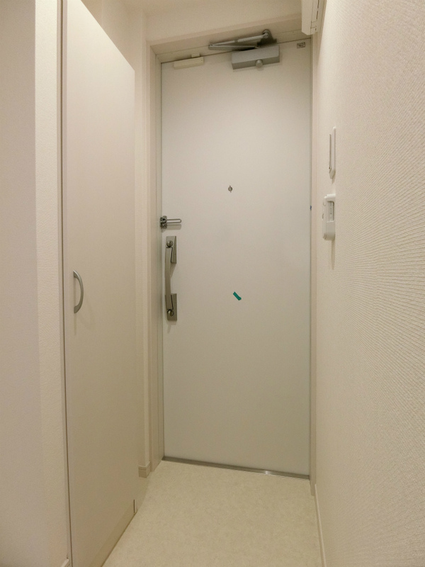リブリ・調布2階 玄関