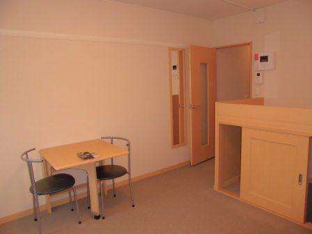 レオネクストグラシューズ209号室 寝室