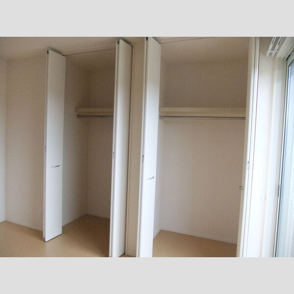 ヒルズ　B クローゼット