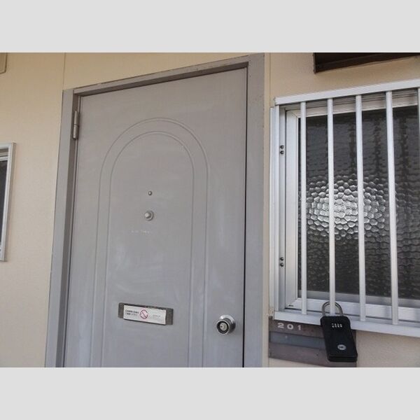 ライフコーポ東金AB 玄関