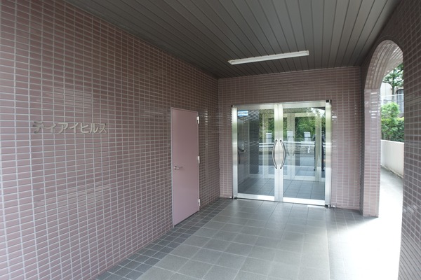 T's garden百合ヶ丘Ⅱ エントランス