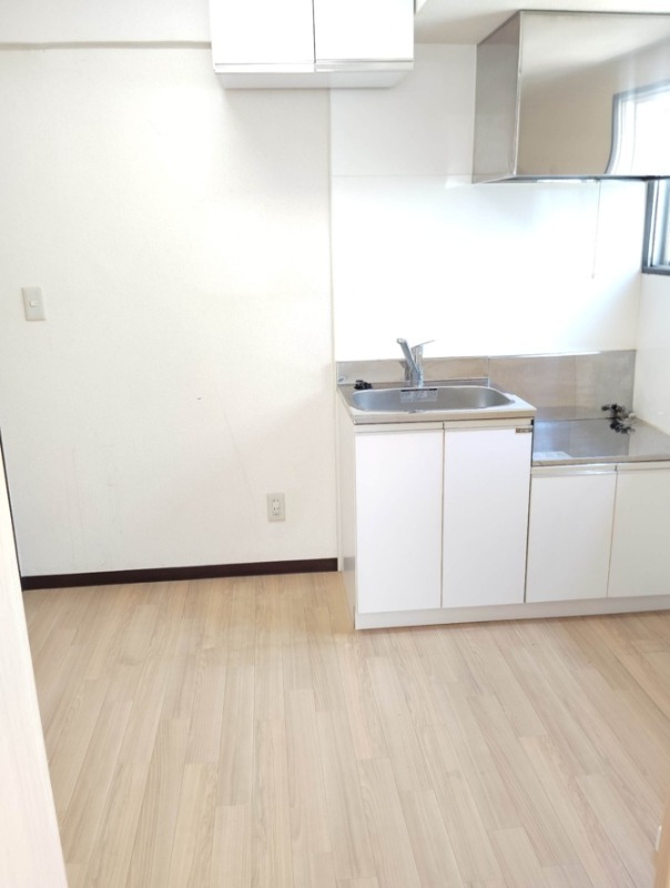 ボン・ボヤージュ高円寺 キッチン