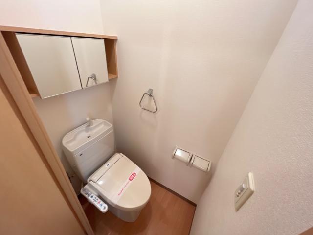 プライマリー シャワー付トイレ