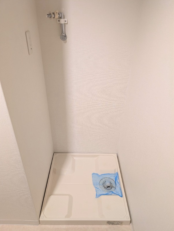 ゼフィルスＢ棟3階 洗濯機置き場