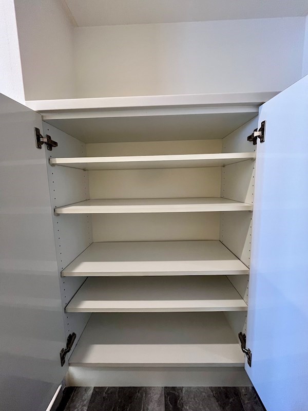 レジディア西麻布8階 収納