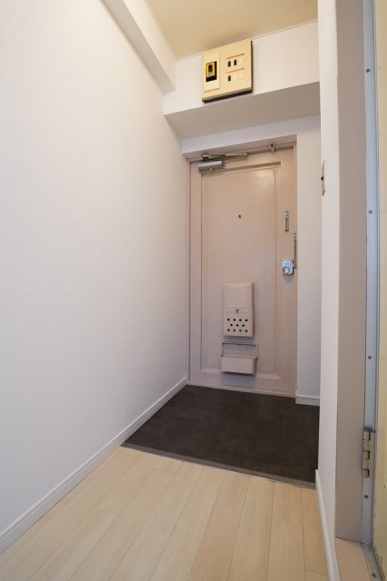 マリンロードダイヤモンドパレス 玄関