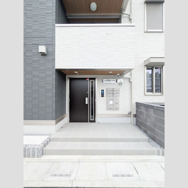 D-ROOM大林 エントランス