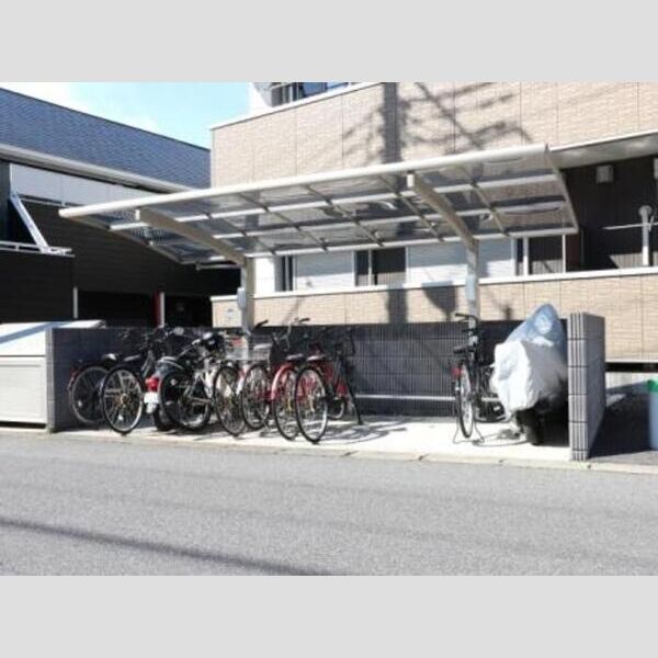 コンフォルト 駐輪場