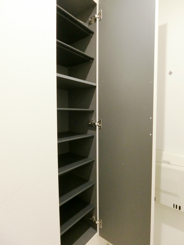 リブリ・Felice 国立 玄関