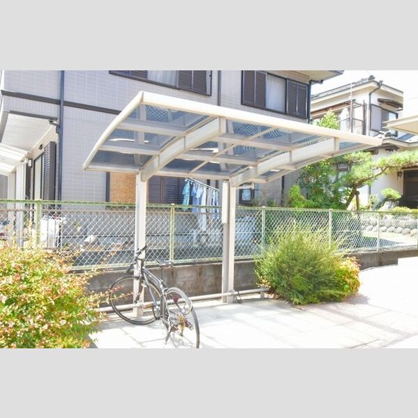 フェリーチェ 桜 駐輪場