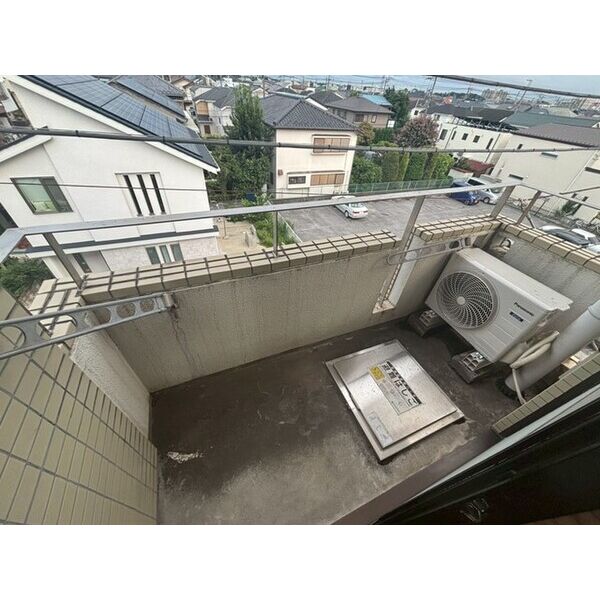 ジュネパレス柏第77 バルコニー