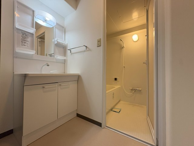 PLAZA696402号室 同建物別部屋の参考画像