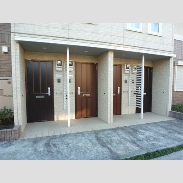 ルミエル　N エントランス