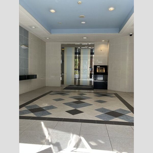 カスタリア入谷 エントランス