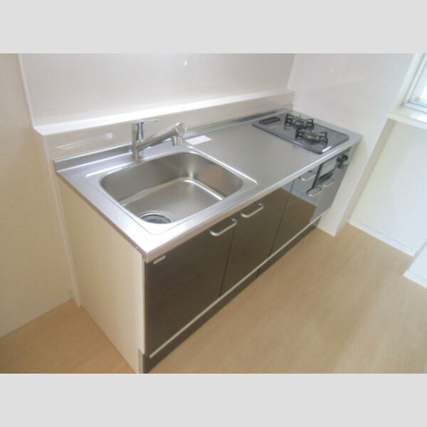 シャインクロコ303号室 303(キッチン)