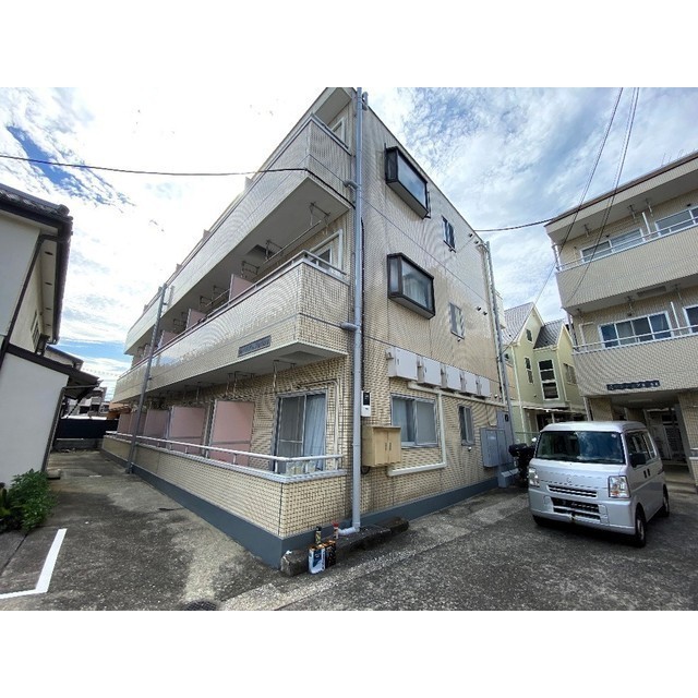 滝マンション第三春来 外観