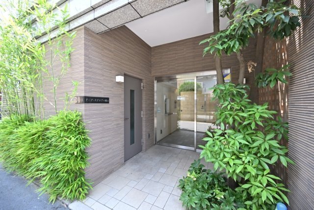 オーク・スクエア八幡山1階 エントランス