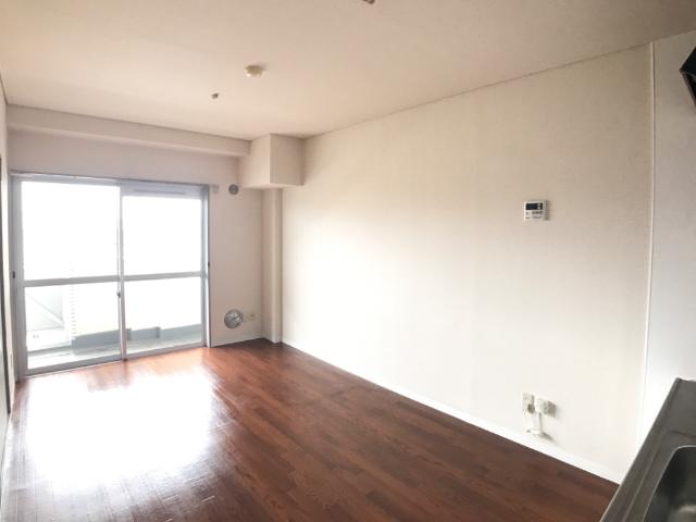 302号室