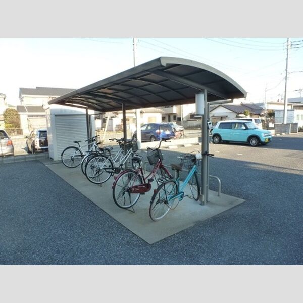 グランフェスタ 駐輪場