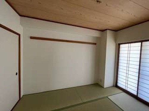 ライオンズマンション本川越駅前3階 和室