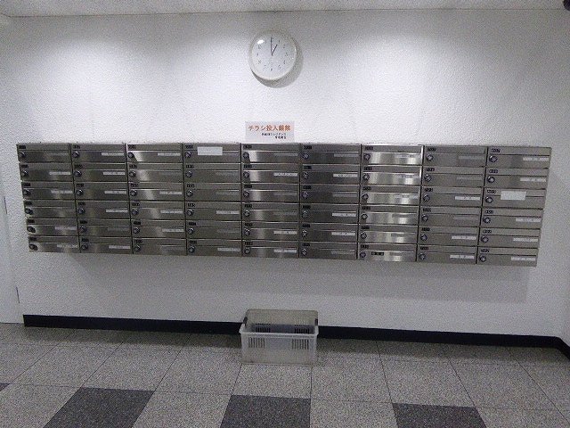 秀和狸穴レジデンス 外観