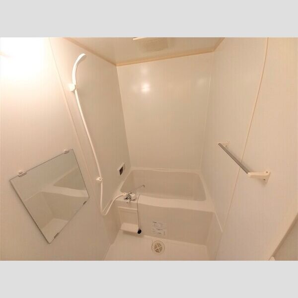 ウィスタリアコート バス