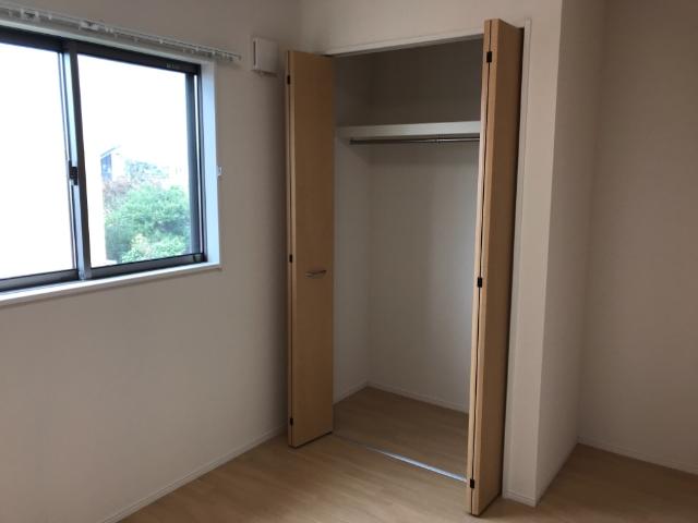 ビスタ湘南201号室 4.6帖洋室　子供部屋に調度いい広さ