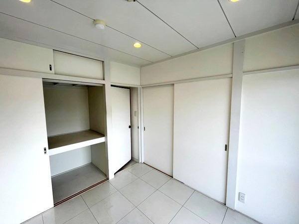 元本郷レジデンス 収納